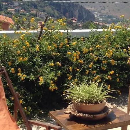 Santa Nicola Holiday home *